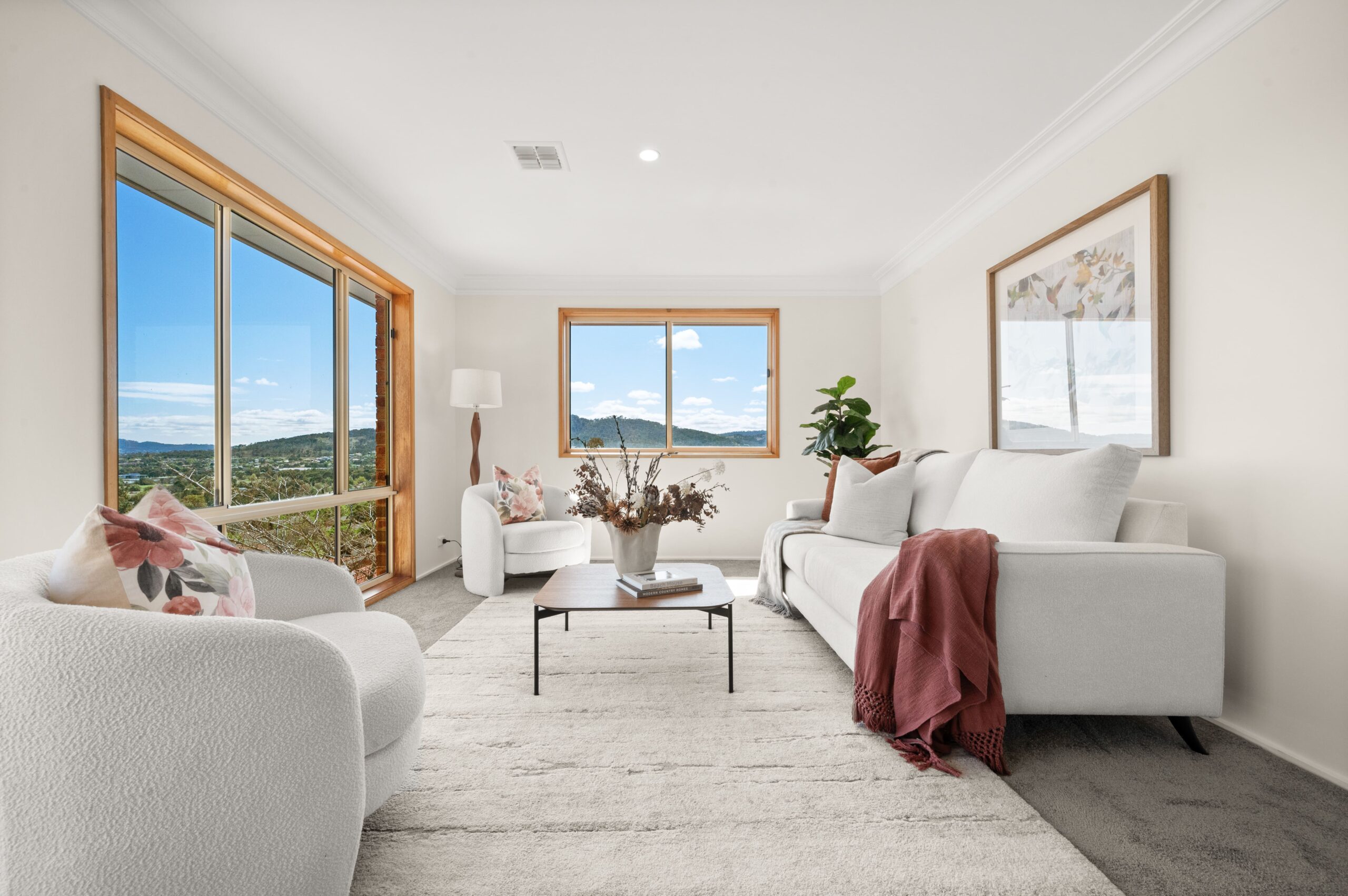 Living room photo of 21 Hickenbotham Street, Gordon, property listing of Jonny Warren Properties